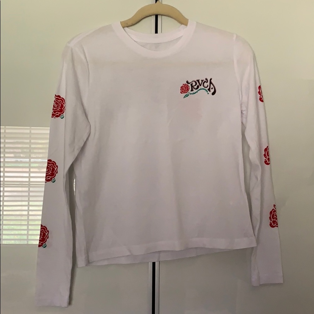 RVCA Long Sleeve Tee With Red Roses size XS
